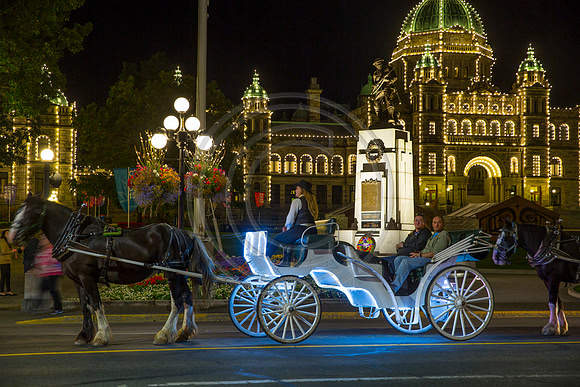 Night carriage ride, Victoria, BC